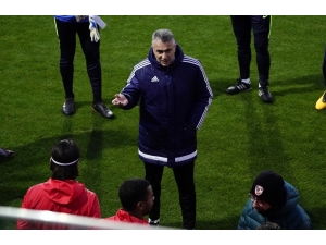 Mehmet Altıparmak: "İnşallah O Üzdüğümüz İnsanları Sevindireceğiz"