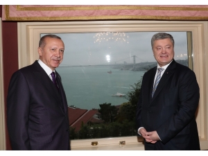 Cumhurbaşkanı Erdoğan, Ukrayna Devlet Başkanı Poroşenko İle Görüşüyor