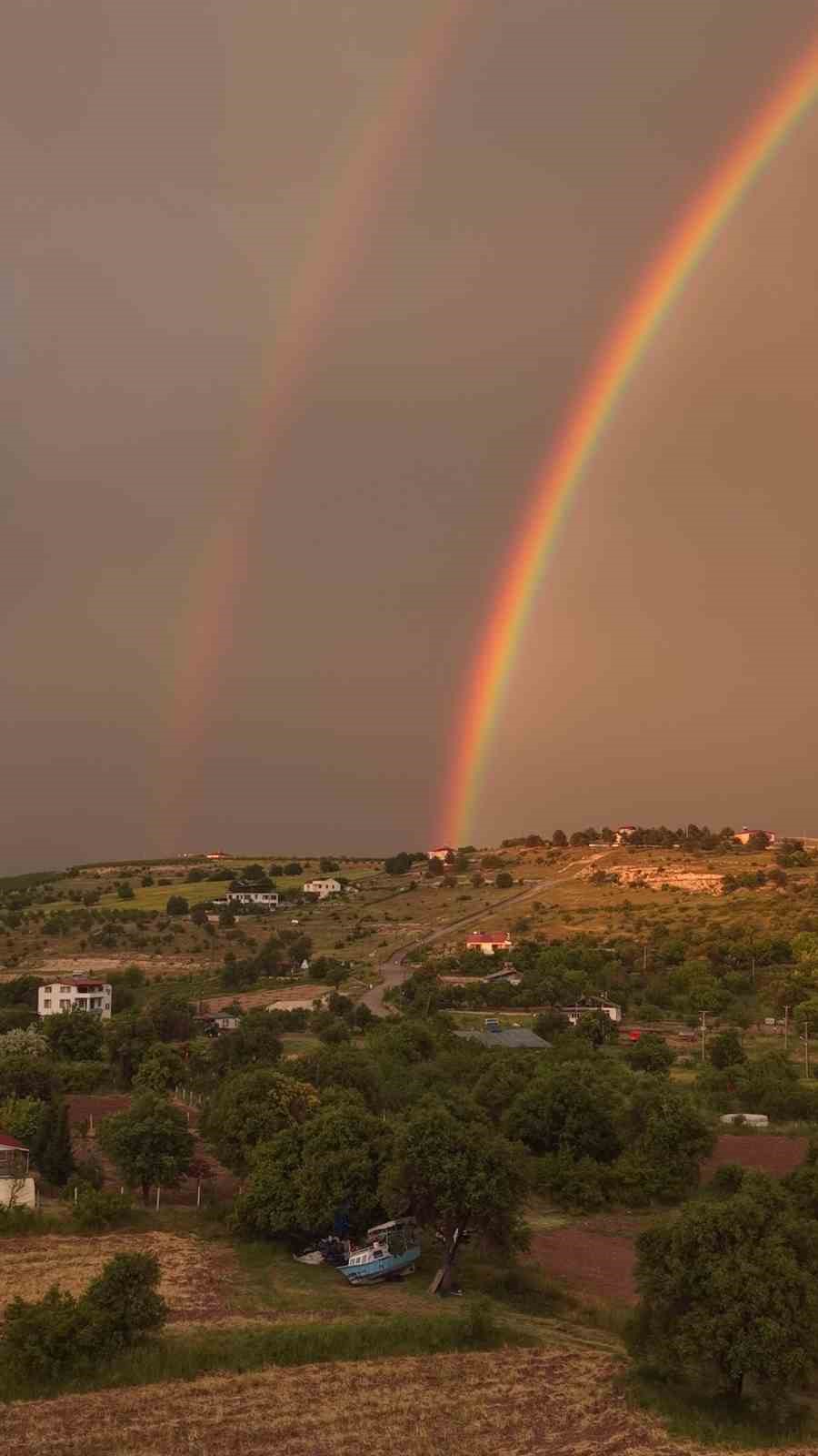 elazig-da-gokkusagi-gorsel-solen-olusturdu