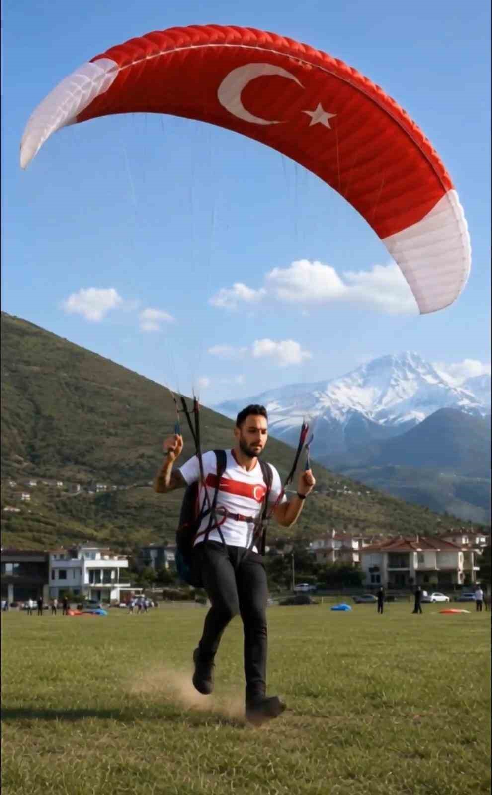 millilere-parasut-alaninda-destek-talas-belediyesi-nden