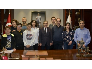 Robot Takımından Başkan Ataç’a Ziyaret