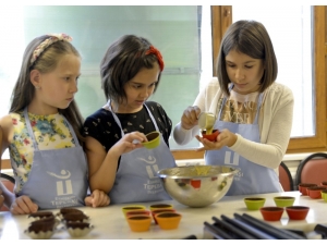 Bu Mutfak Atölyesinde Ustalar Yetişiyor