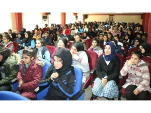 Şanlıurfa’da Öğrencilere Sinema Etkinliği
