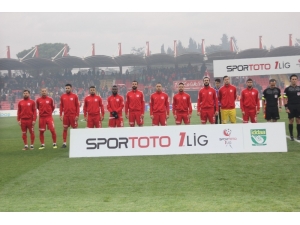 Balıkesirspor Baltok’ta Yaprak Dökümü Sürüyor