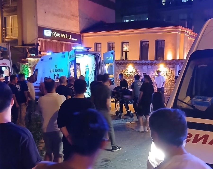 denizli-de-restorana-duzenlenen-silahli-saldirida-5-kisi-yaralandi
