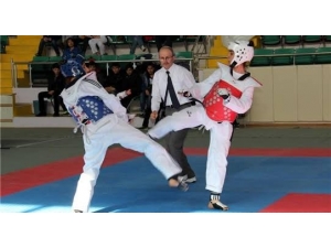 Tekvandoda Büyük Başarı Elde Ettiler