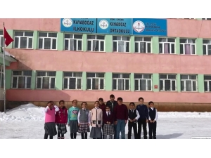 Manisa’dan Gönderilen Kitaplar Van’a Ulaştı