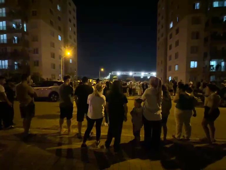 antalya-da-583-konutlu-sitede-aidat-ve-hizmet-tartismasi