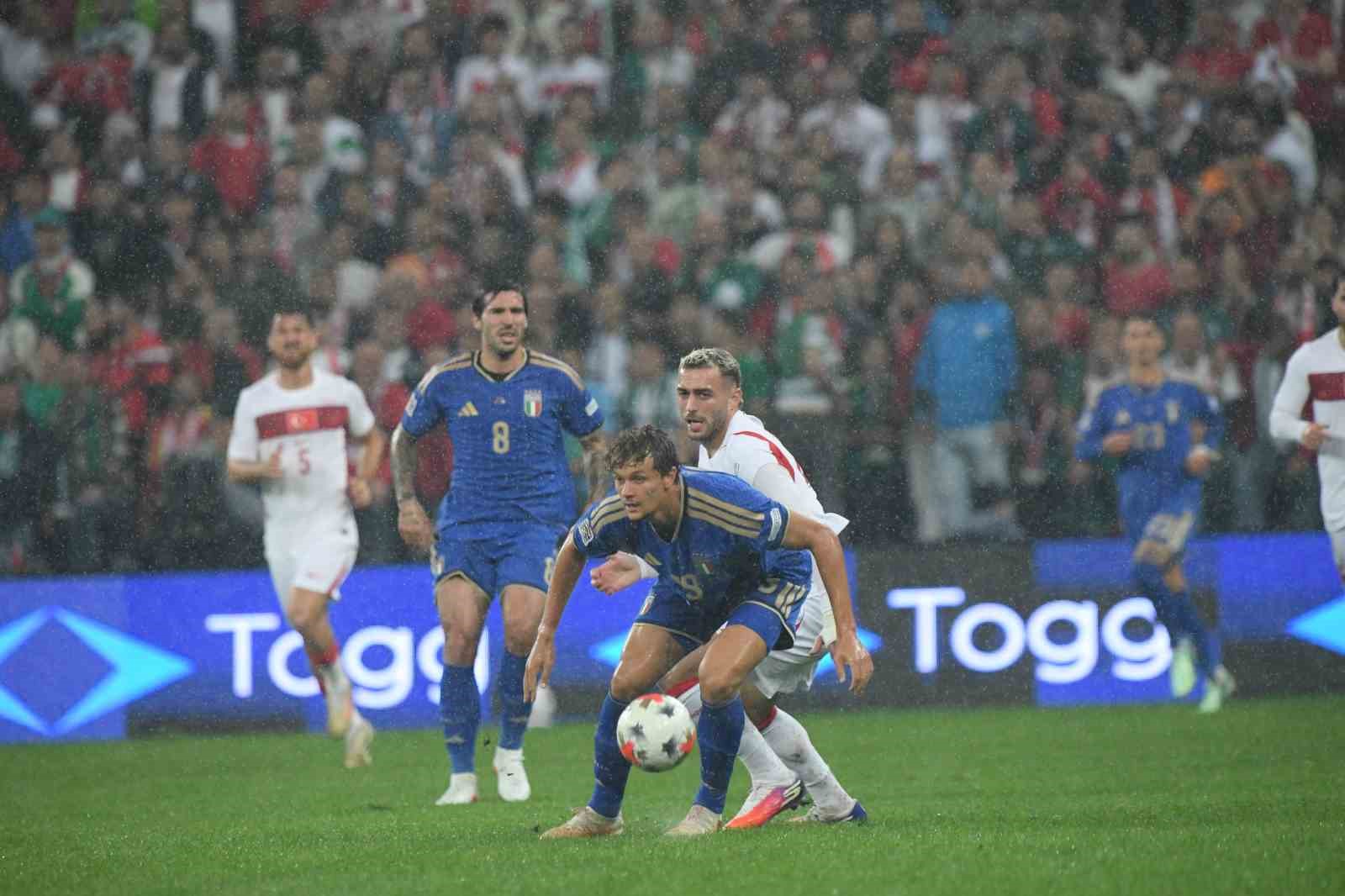 uefa-uluslar-ligi-turkiye-0-italya-3-ilk-yari