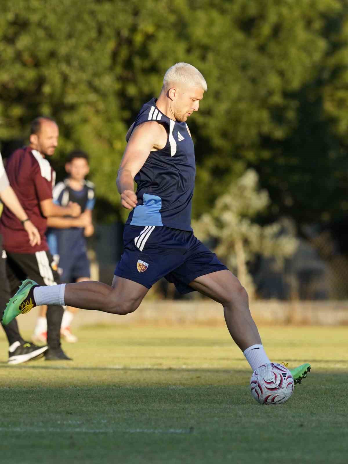 kayserispor-da-vanspor-mesaisi-sali-gunu-baslayacak