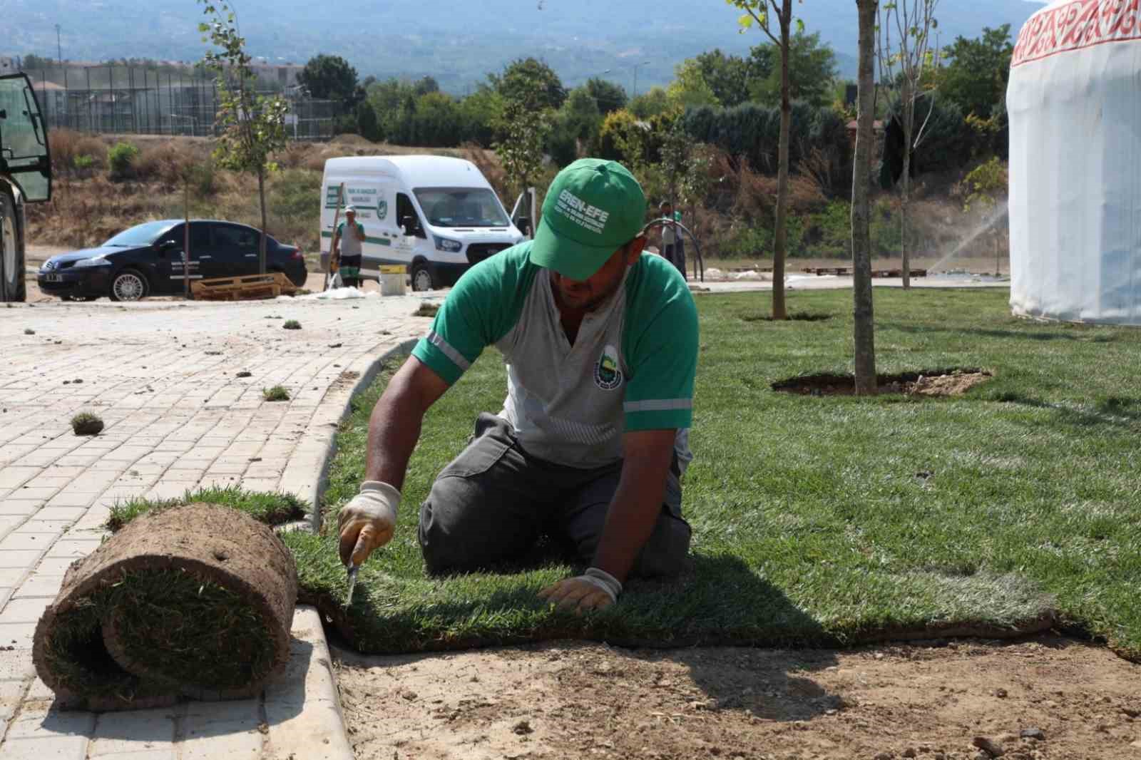 dostum-kamp-alaninda-calismalar-suruyor