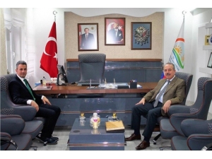 Vali Vekili Taşdöğen’den İl Müdürü Yoldaş’a Ziyaret