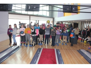 Hakkari’de Bowling Etkinliği