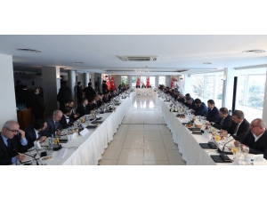 Binali Yıldırım: "Trafiği Çekilebilir Seviyeye Getireceğiz"