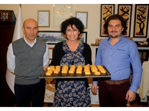 Seferihisar Kurabiyesi Üretimi Başladı