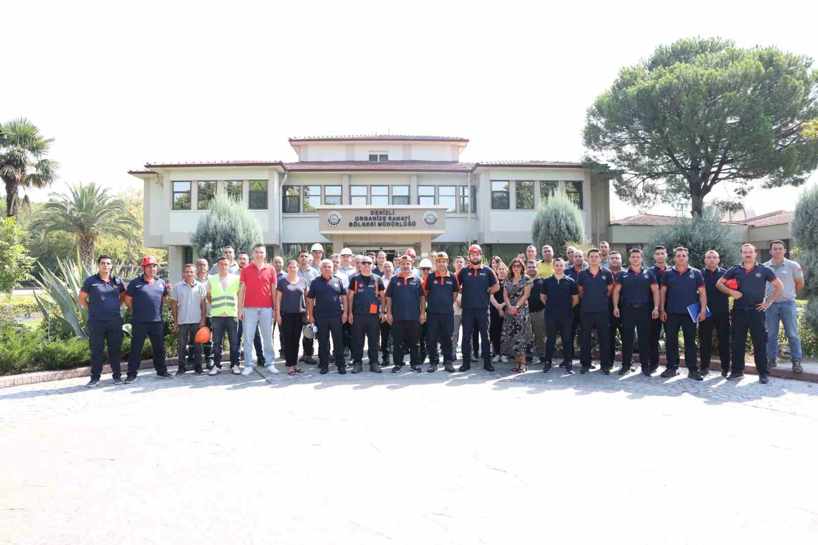 denizli-osb-de-deprem-ve-acil-durum-tatbikati-gerceklestirildi