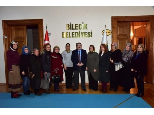 Ak Gönüllü Kadınlarla İstişare Toplantısı Yapıldı