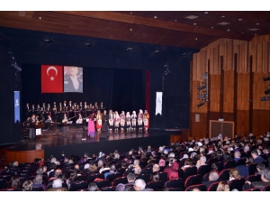 Kocaeli Türküleri Konserde Seslendirildi
