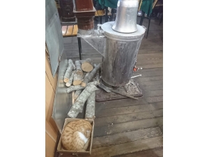 Kastamonu’da Soğukta Üşüyen Sokak Hayvanlarına Esnaf Yardım Eli Uzattı