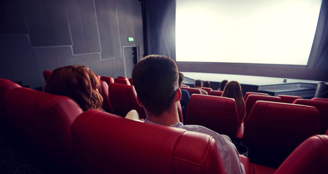 Bakan Ersoy: Sinemada Hasılat Payı, Vergiler Çıktıktan Sonra Eşit Bölünecek