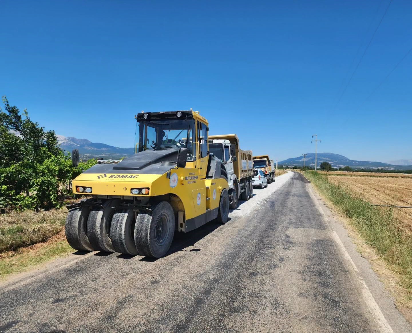 kizilcaboluk-altinova-yolu-yenileme-calismalarinin-ardindan-ulasima-acildi