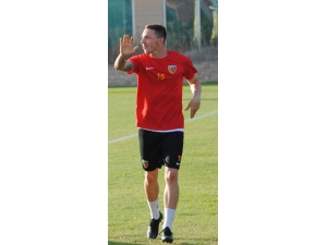 Kayserispor’da Rajko Rotman’ın Sözleşmesi Feshedildi