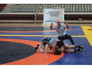 Bayanlar Türkiye Şampiyonası’nda İlk Gün Tamamlandı