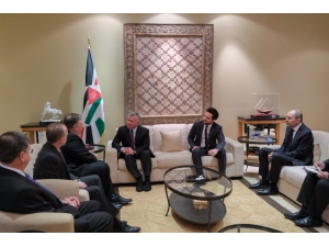 Abd Dışişleri Bakanı Pompeo, Ürdün Kralı İle Görüştü