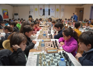 Efeler’de Satranç Turnuvası Heyecanı Başlıyor