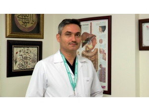 Midesinden 700 Gram Kıl Çıktı