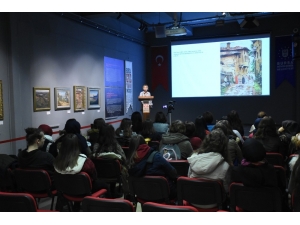 Müzede Modern Sanata ’Bakış’