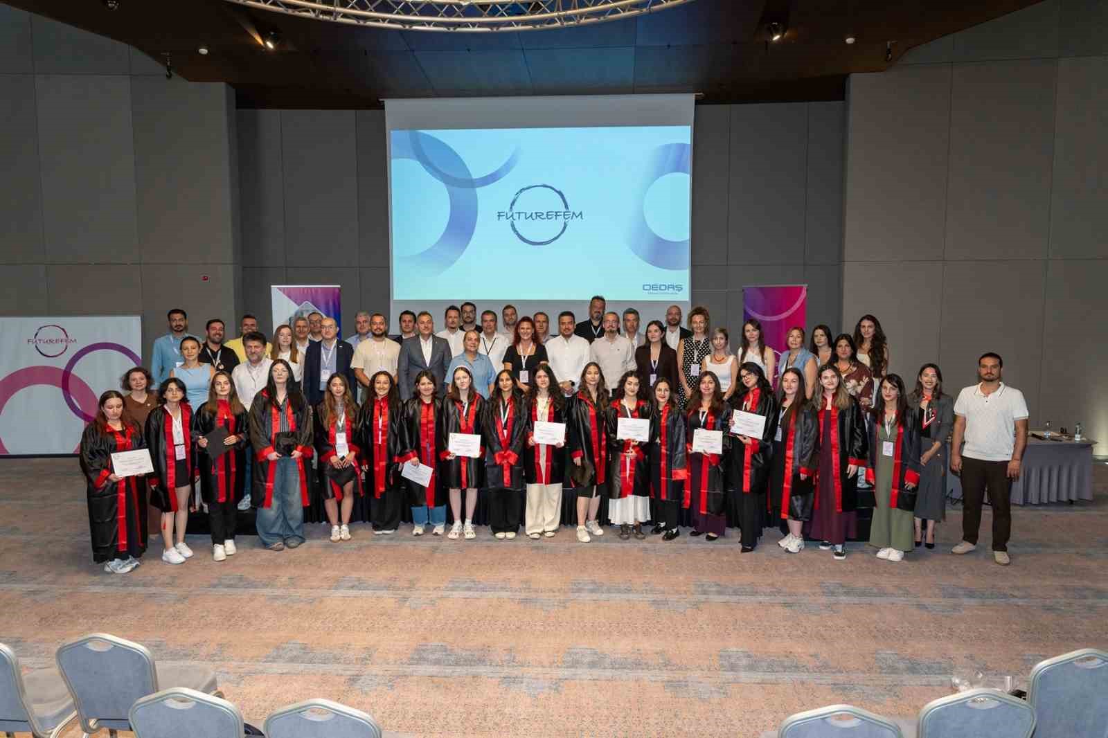 oedas-in-futurefem-programi-ilk-mezunlarini-verdi