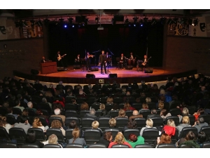 Karşıyaka’da Tanju Okan Gecesi