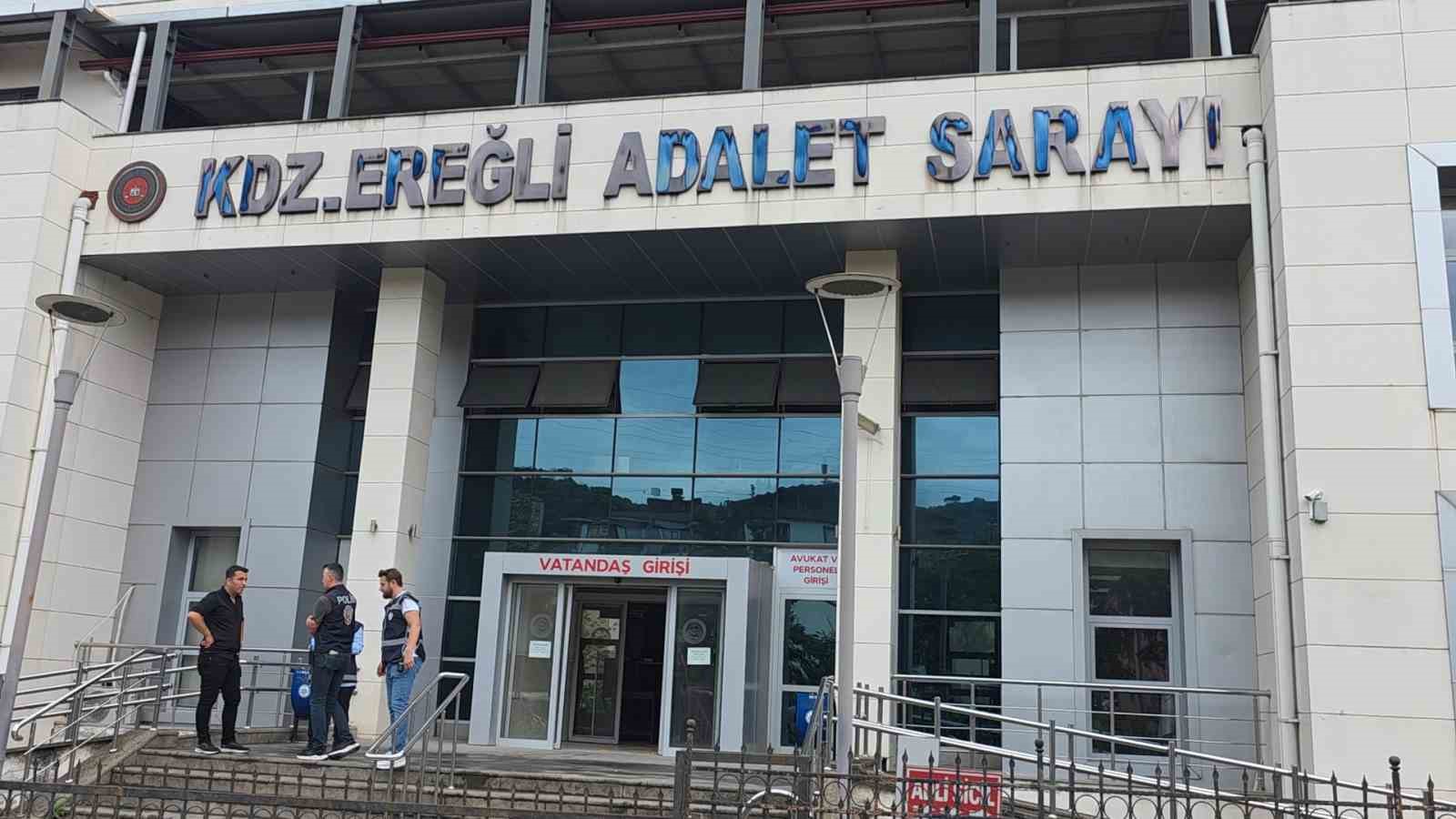 eregli-de-sahilde-havaya-ates-acan-uzman-cavus-gozaltina-alindi