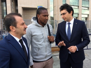 Hugo Rodallega’ya Dolandırıcı Şoku