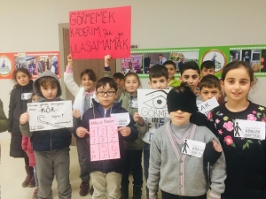 Kartepe’de “Beyaz Baston” Unutulmadı