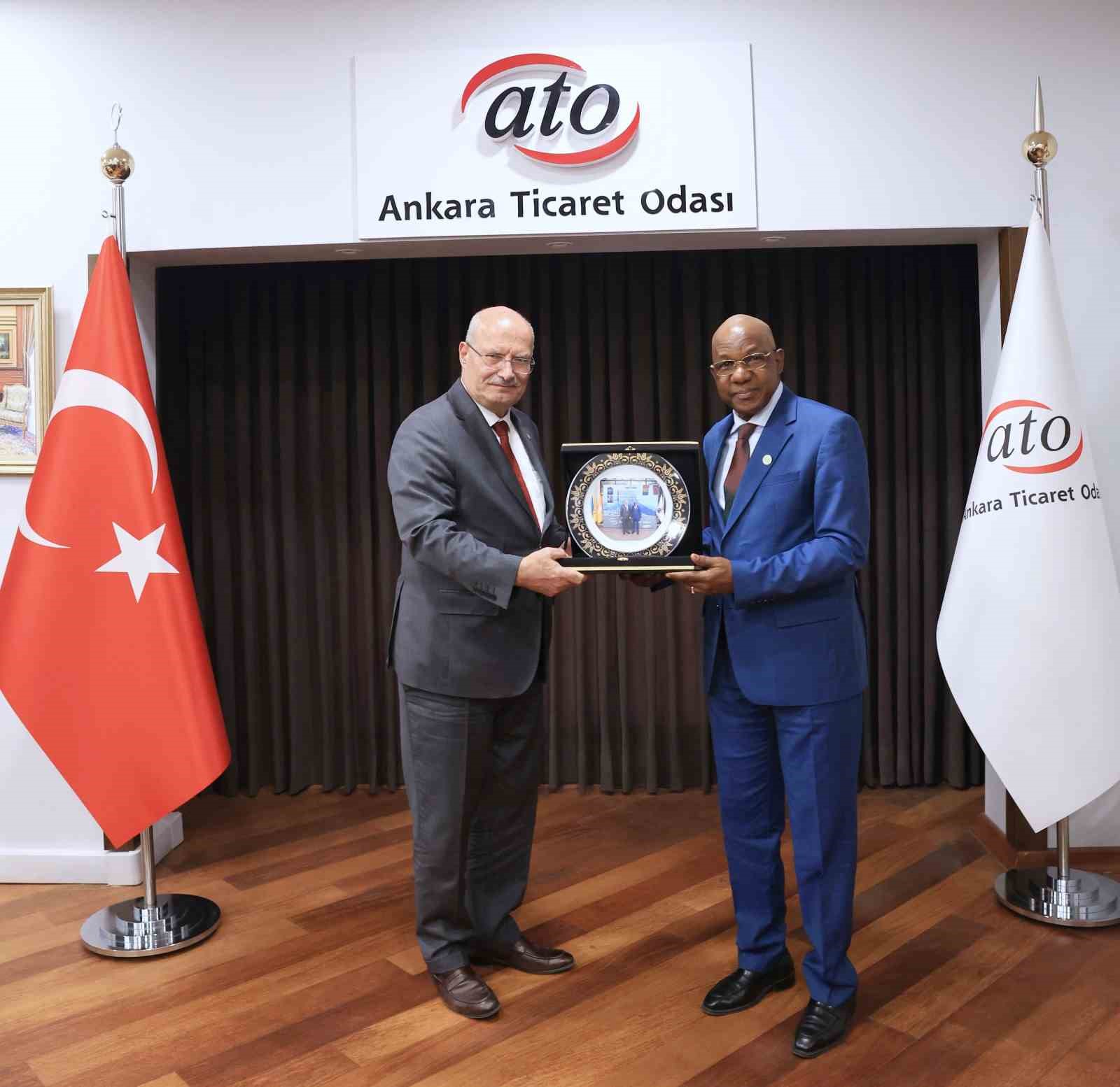 ato-yonetim-kurulu-baskani-baran-gine-madencilik-enerji-altyapi-ve-ulastirma-basta-olmak-uzere-onemli-yatirim-potansiyeline-sahip-bir-ulke