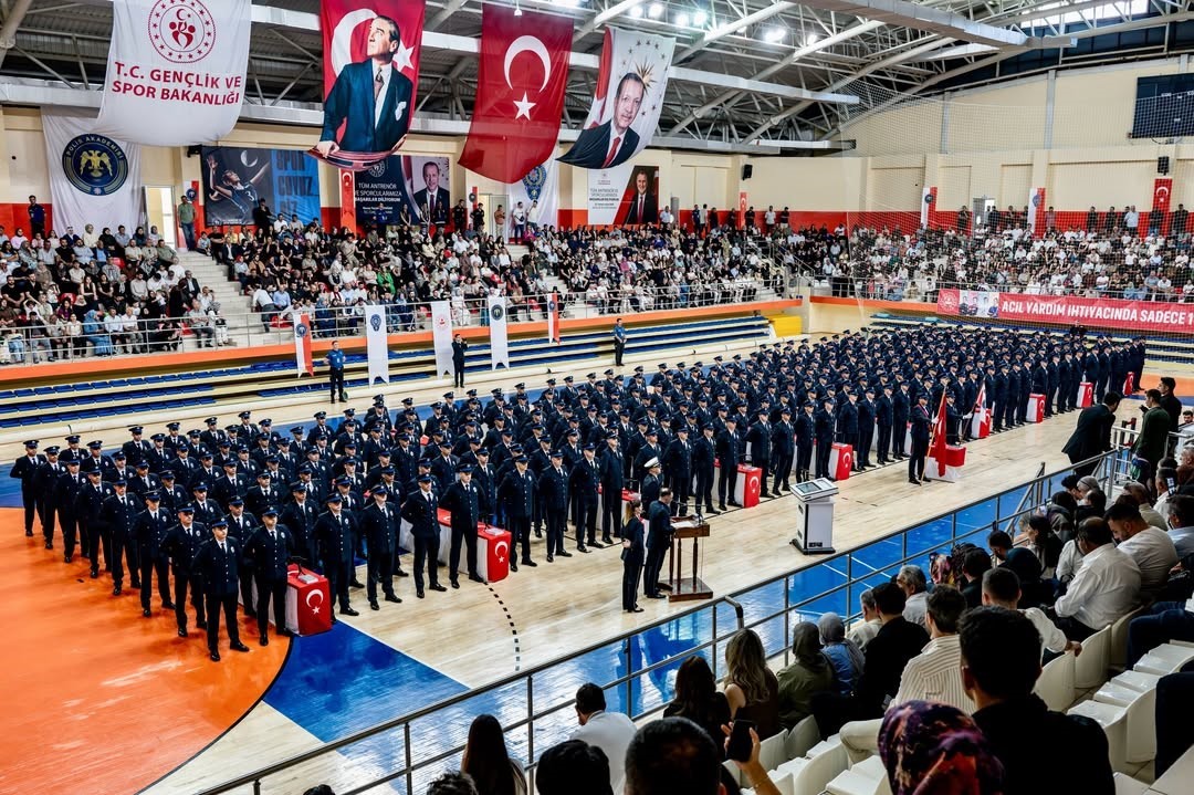 bilecik-te-303-polislik-ogrencisi-yemin-etti
