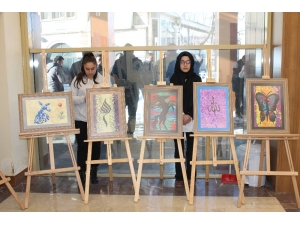 Öğrencilerden Ebru Sergisi