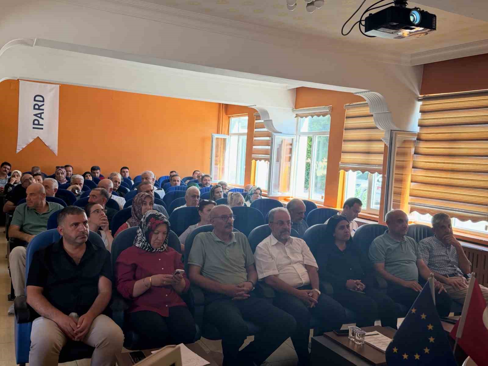 elazig-da-otizm-farkindalik-egitimi