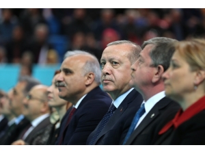 Cumhurbaşkanı Erdoğan, Ak Parti Trabzon İlçe Belediye Başkan Adaylarını Açıkladı