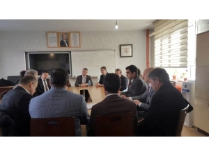Kaymakam Çınar, Müdürlerle Bir Araya Geldi