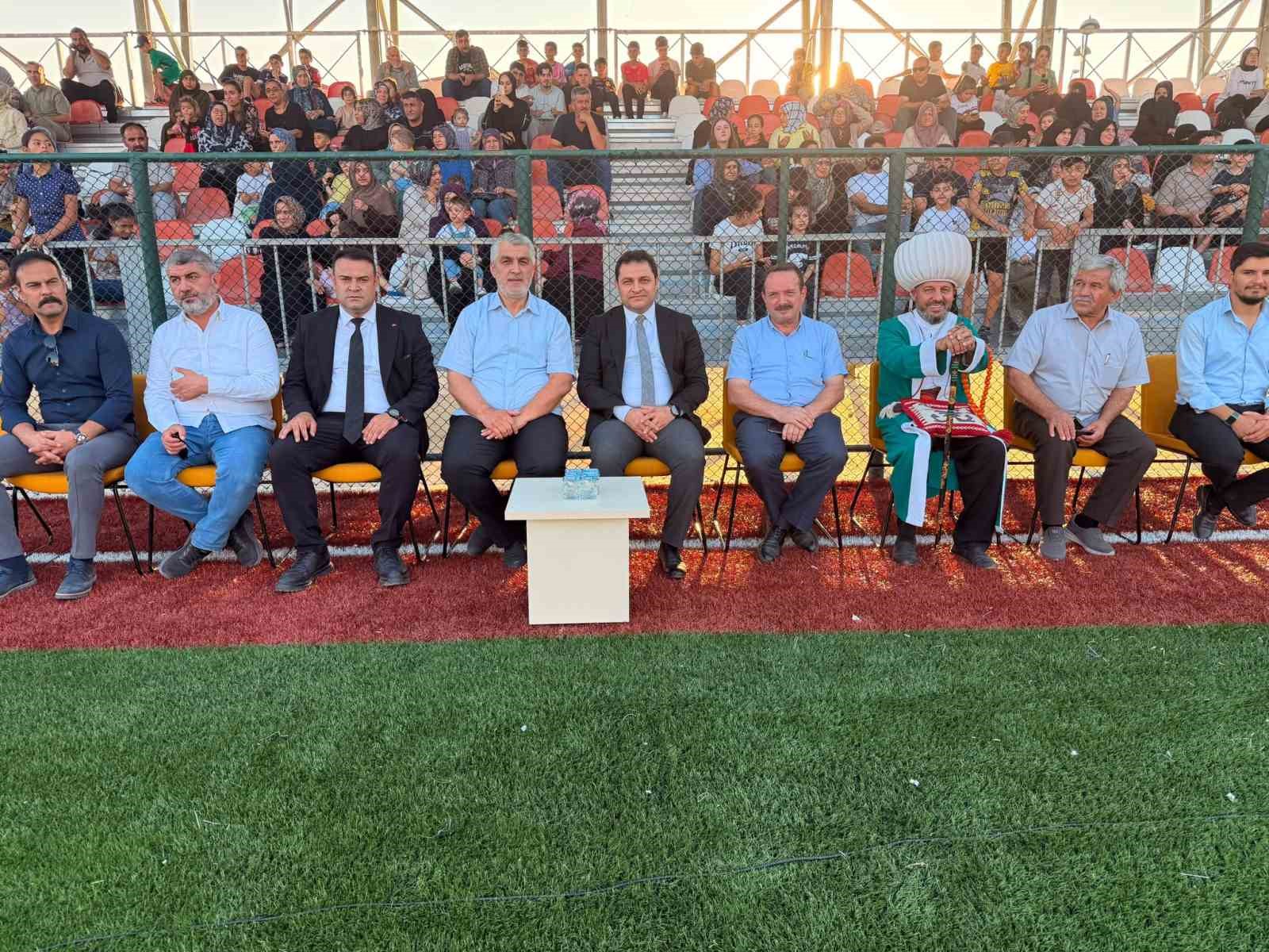 sivrihisar-da-yaz-kur-an-kurslari-kapanis-soleni-coskuyla-gerceklestirildi