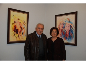 Hatice Güvel Resim Sergisini Açtı