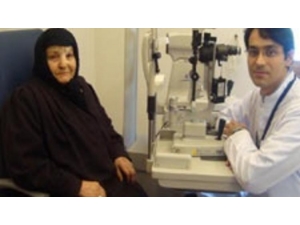 Şeker Hastalığına Bağlı Kapanan Gözü 35 Yıl Sonra Açıldı