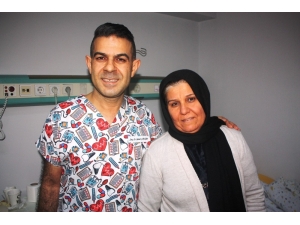 Kapalı Ameliyat Yaparak Bir Günde Ayağa Kalktı