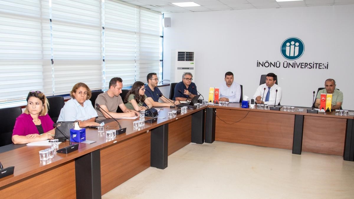 inonu-universitesi-nde-lisansustu-egitimde-hiz-ve-verimlilik-hedefleniyor