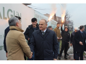 Gençler, Başkan Adayı Özlü’yü Tulum Ve Meşale İle Karşıladı