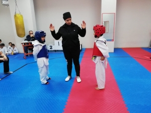 Çocukların Kıyasıya Mücadeleleri Ailelerini Heyecanlandırdı