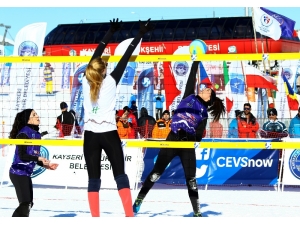 2019 Cev Kar Voleybolu Avrupa Turu Erciyes Etabı Tamamlandı